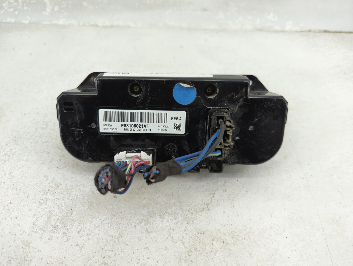 2013 Dodge Ram 1500 Climate Control Module Temperature AC/Heater Replacement P/N:P68105021AF Fits OEM Used Auto Parts - Oemu