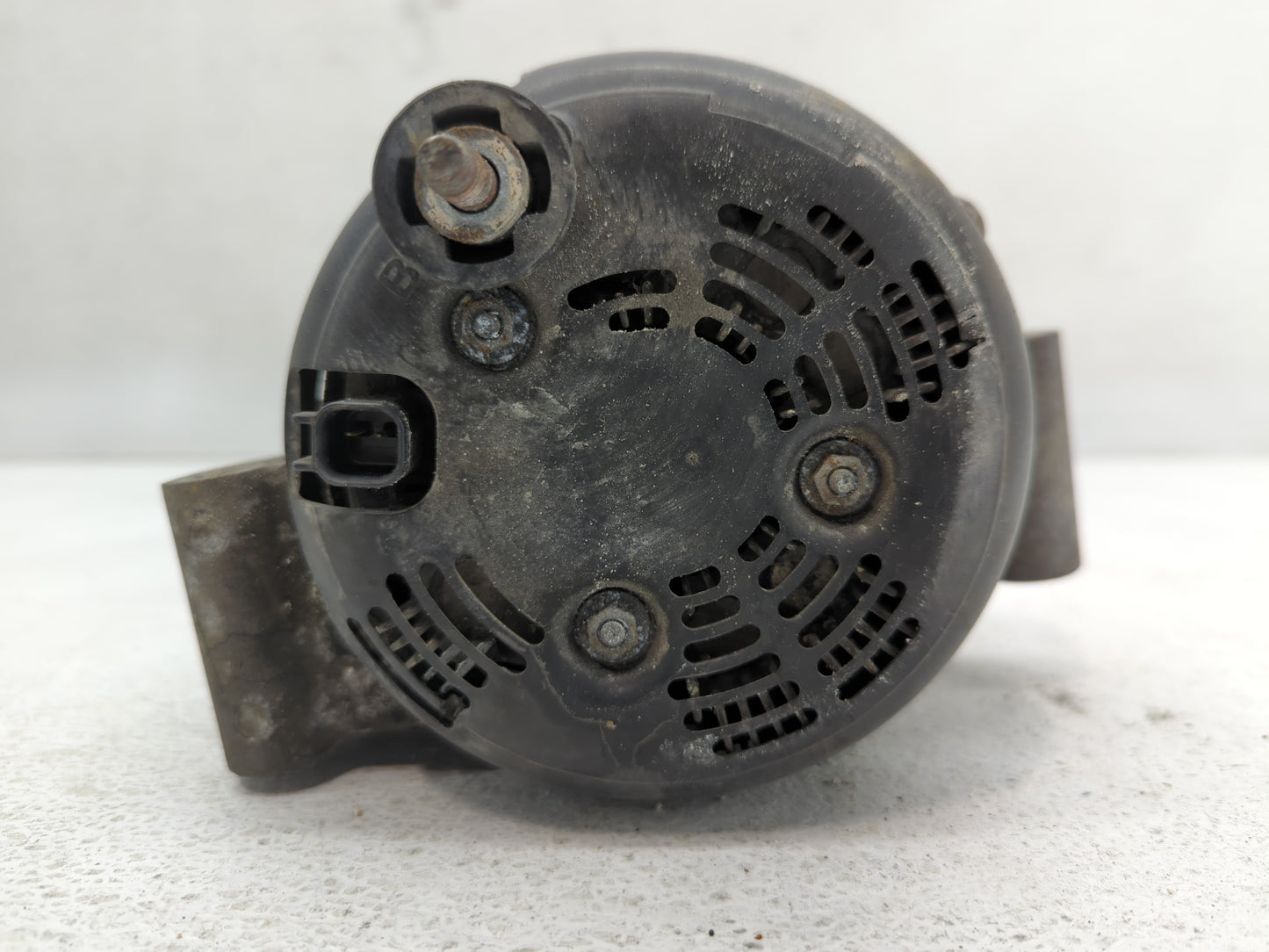 2013 Dodge Ram 1500 Alternator Replacement Generator Charging Assembly Engine OEM Fits OEM Used Auto Parts - Oemusedautopart