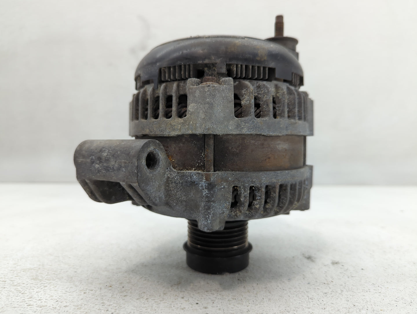2013 Dodge Ram 1500 Alternator Replacement Generator Charging Assembly Engine OEM Fits OEM Used Auto Parts - Oemusedautopart