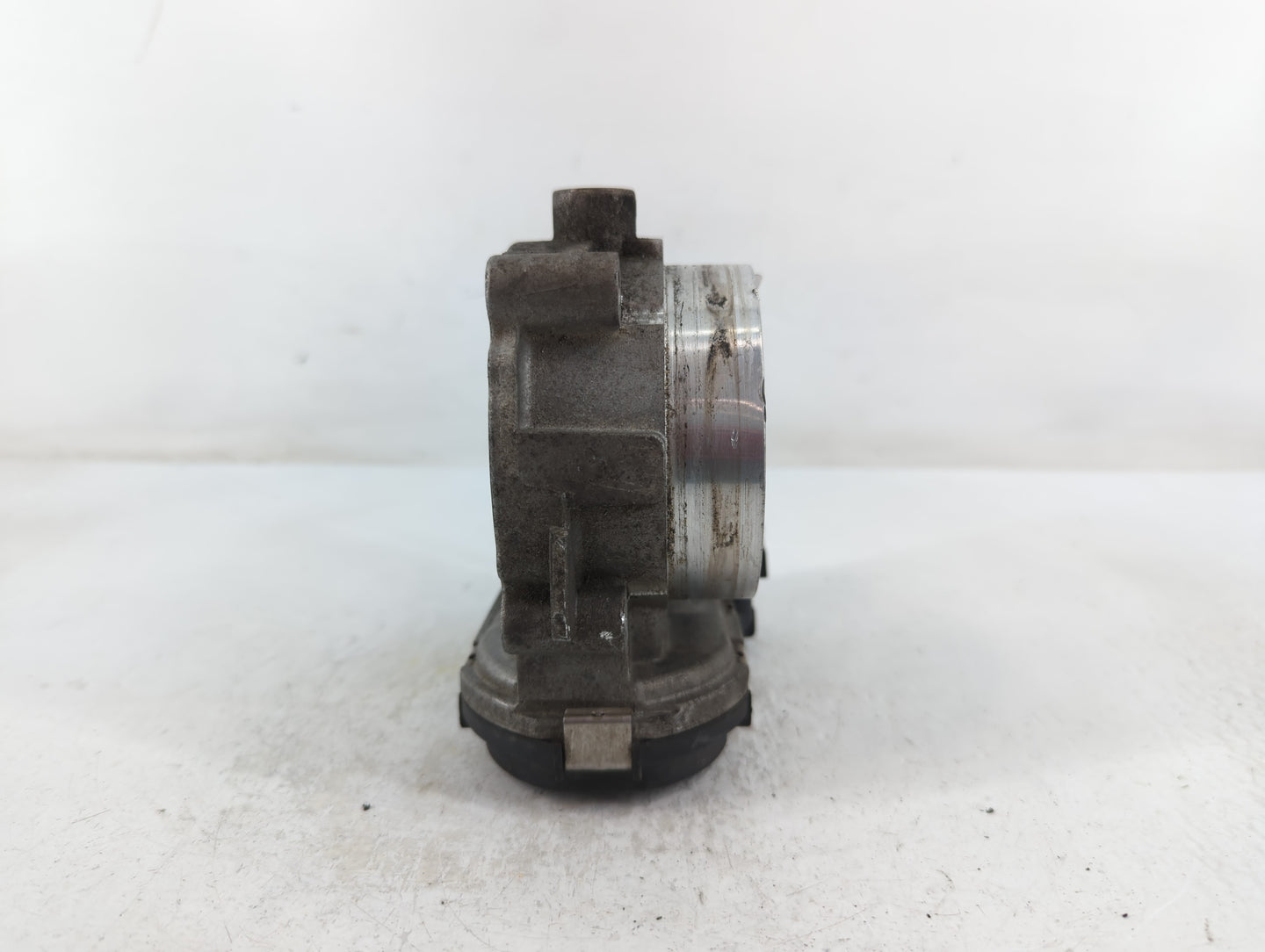 2013 Dodge Ram 1500 Throttle Body P/N:05184349AC 0 280 750 570 Fits Fits 2011 2012 2014 2015 2016 2017 2018 2019 2020 2021 2