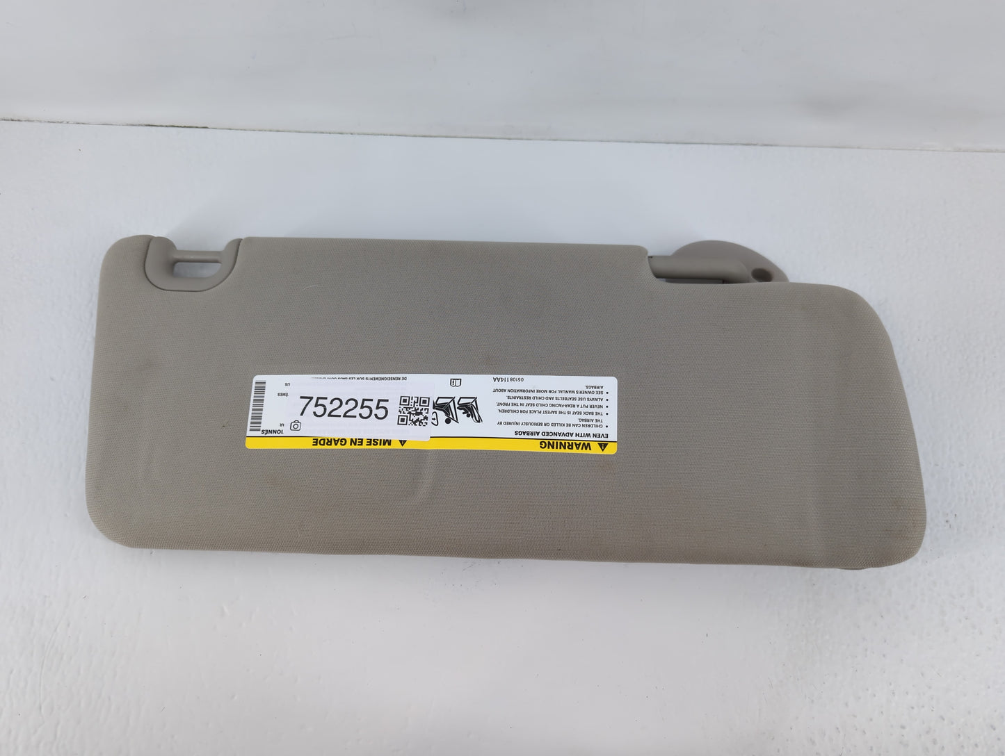 2013 Dodge Ram 1500 Sun Visor Shade Replacement Driver Left Mirror Fits Fits 2014 2015 2016 2017 2018 2019 2020 2021 2022 OE