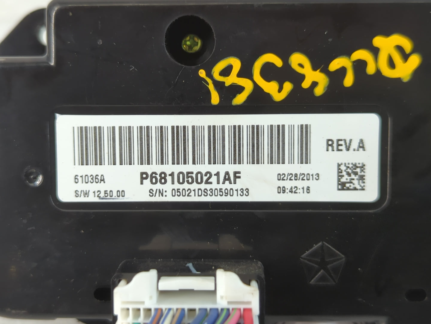 2013 Dodge Ram 1500 Climate Control Module Temperature AC/Heater Replacement P/N:P68105021AF Fits OEM Used Auto Parts - Oemu