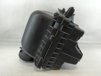 compare product 2002-2003 Dodge Ram 1500 Air Cleaner Intake-duct Hose Tube
