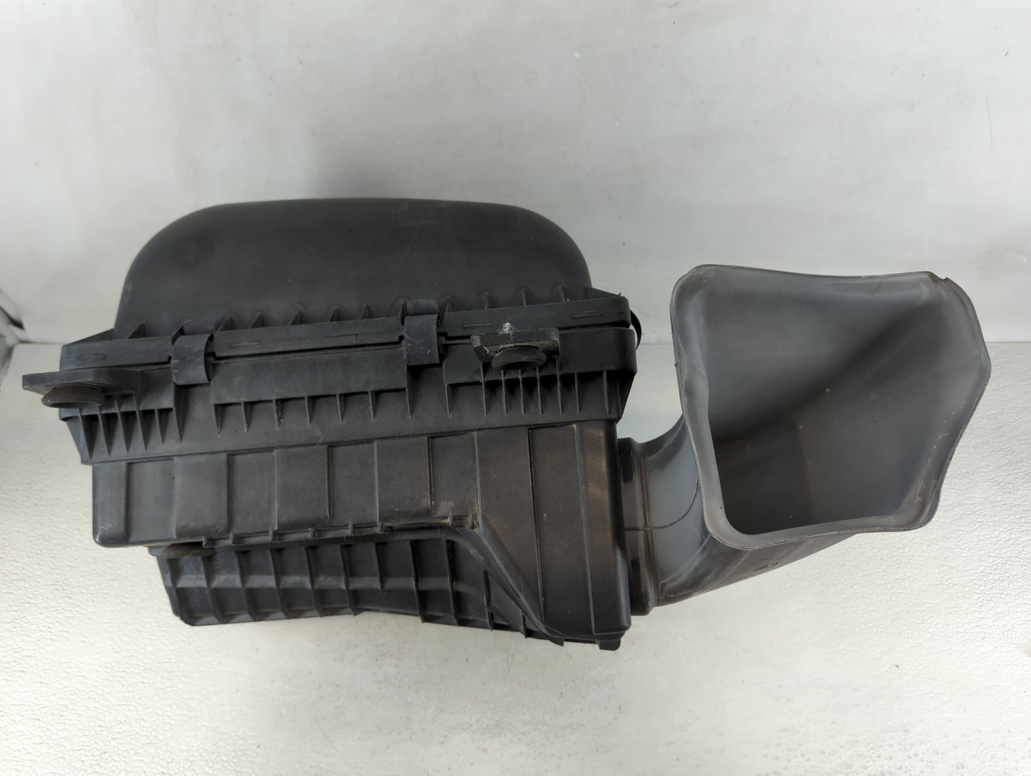 2002-2003 Dodge Ram 1500 Air Cleaner Intake-duct Hose Tube - Oemusedautoparts1.com