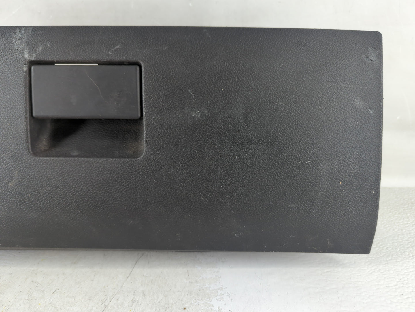 2013 Dodge Ram 1500 Passenger Glove Box Door Storage Compartment - Oemusedautoparts1.com