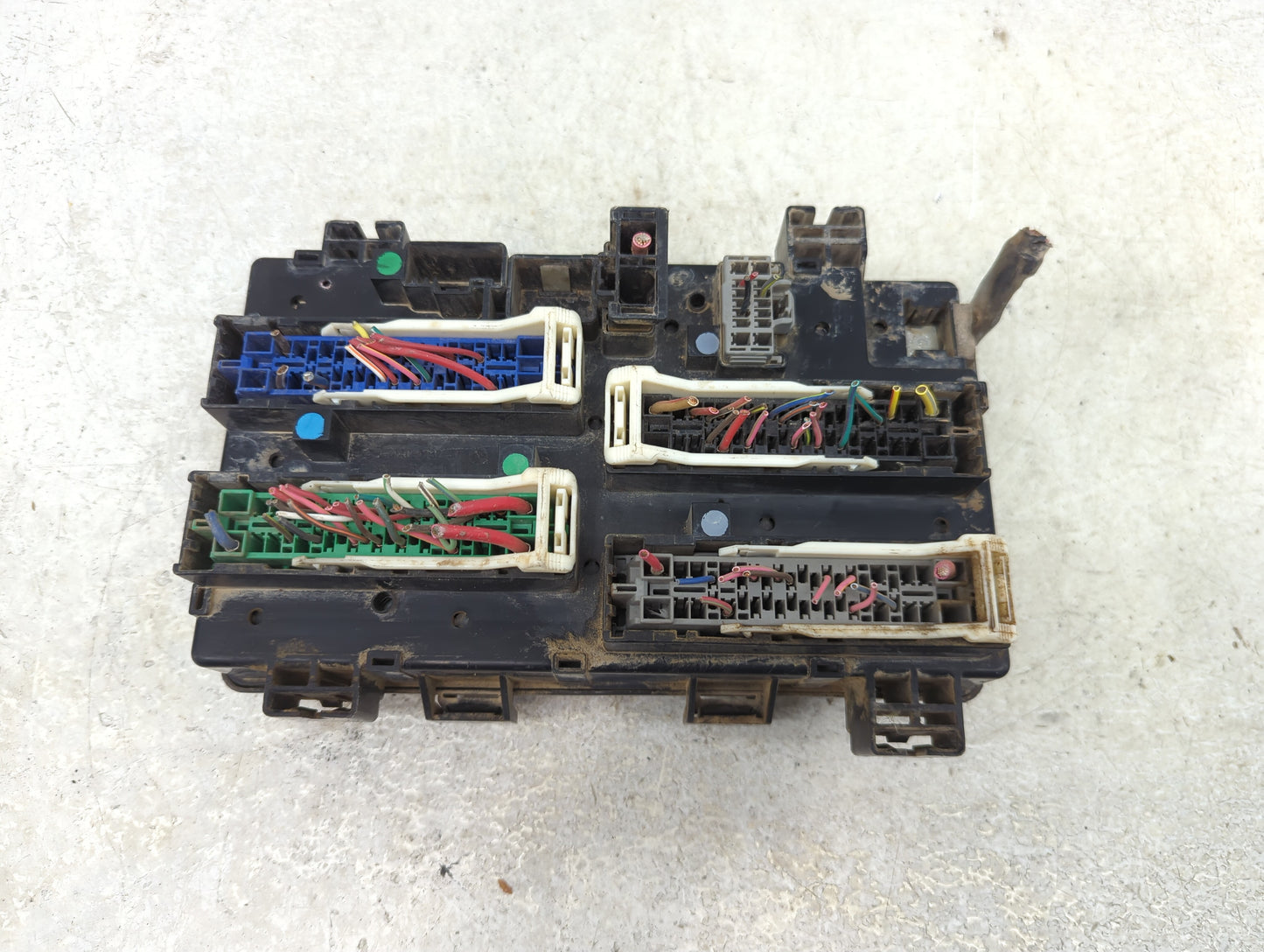 2013 Dodge Ram 2500 Fusebox Fuse Box Panel Relay Module P/N:68137438AD Fits OEM Used Auto Parts - Oemusedautoparts1.com