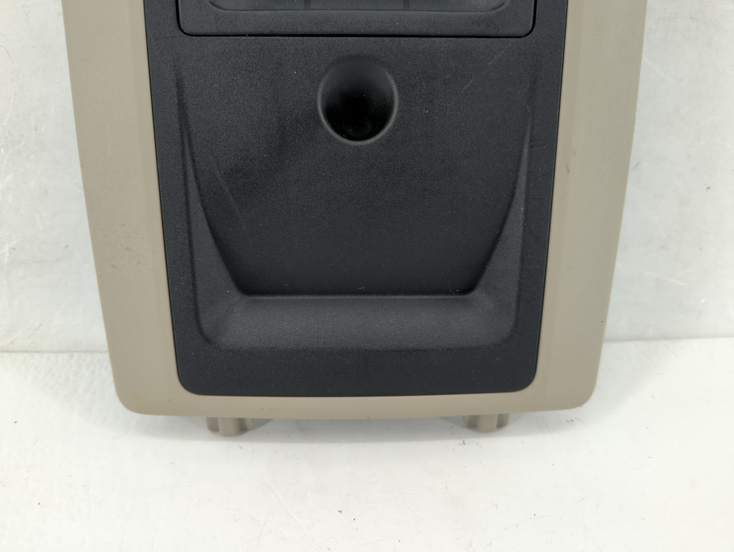 2013 Dodge Ram 2500 Center Floor Console P/N:68105821AB Fits Fits 2014 2015 2016 2017 2018 OEM Used Auto Parts - Oemusedauto