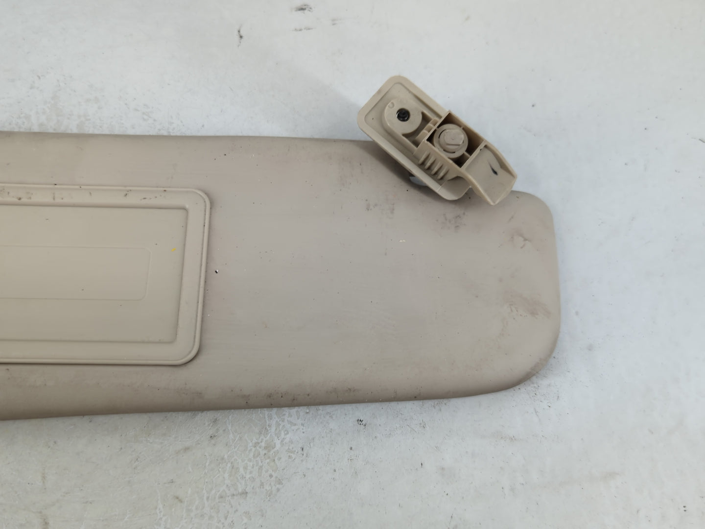 2012-2017 Fiat 500 Sun Visor Shade Replacement Passenger Right Mirror Fits Fits 2012 2013 2014 2015 2016 2017 OEM Used Auto 