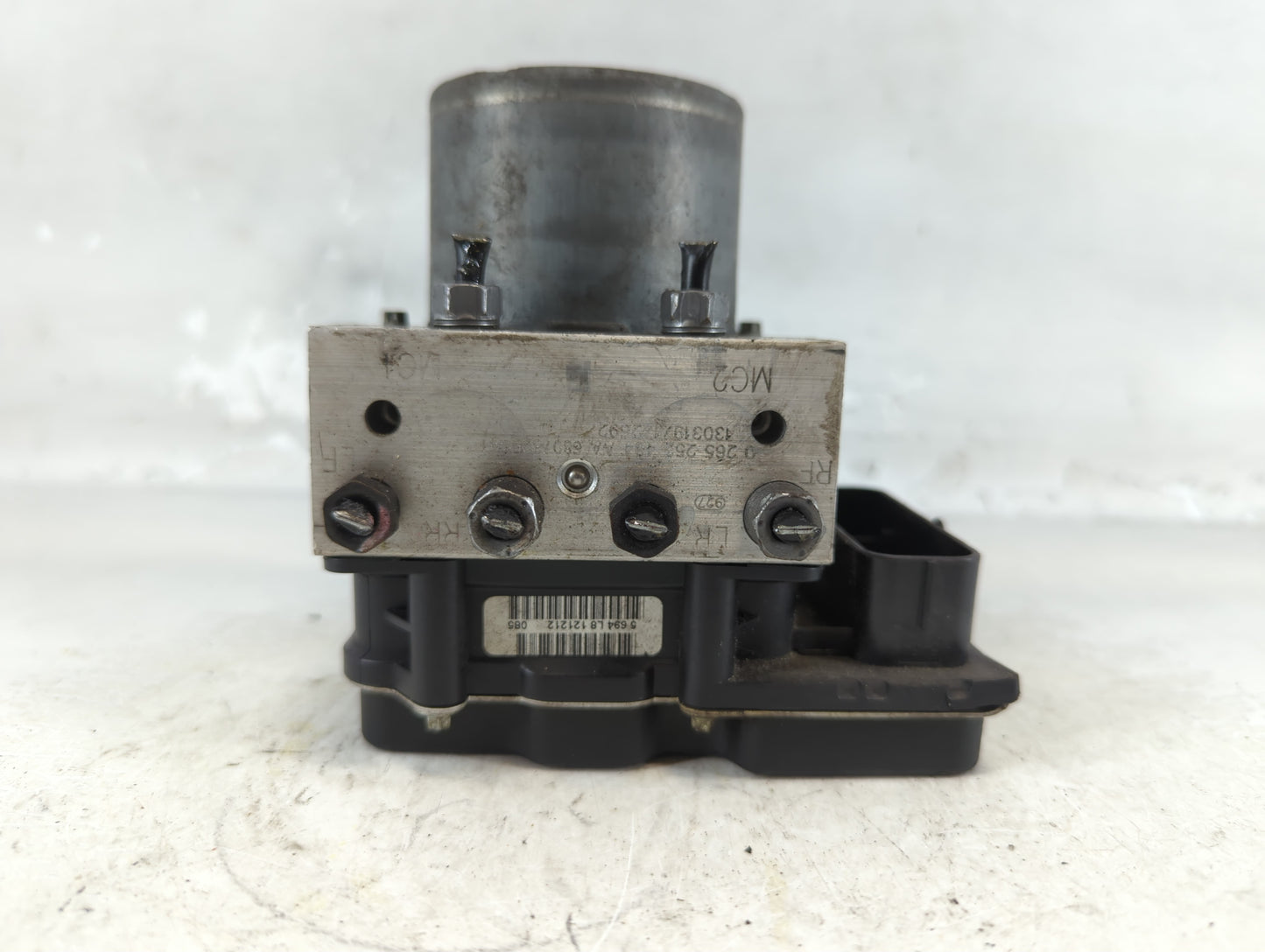 2012-2017 Fiat 500 ABS Pump Control Module Replacement P/N:68073251AH Fits Fits 2012 2013 2014 2015 2016 2017 OEM Used Auto 