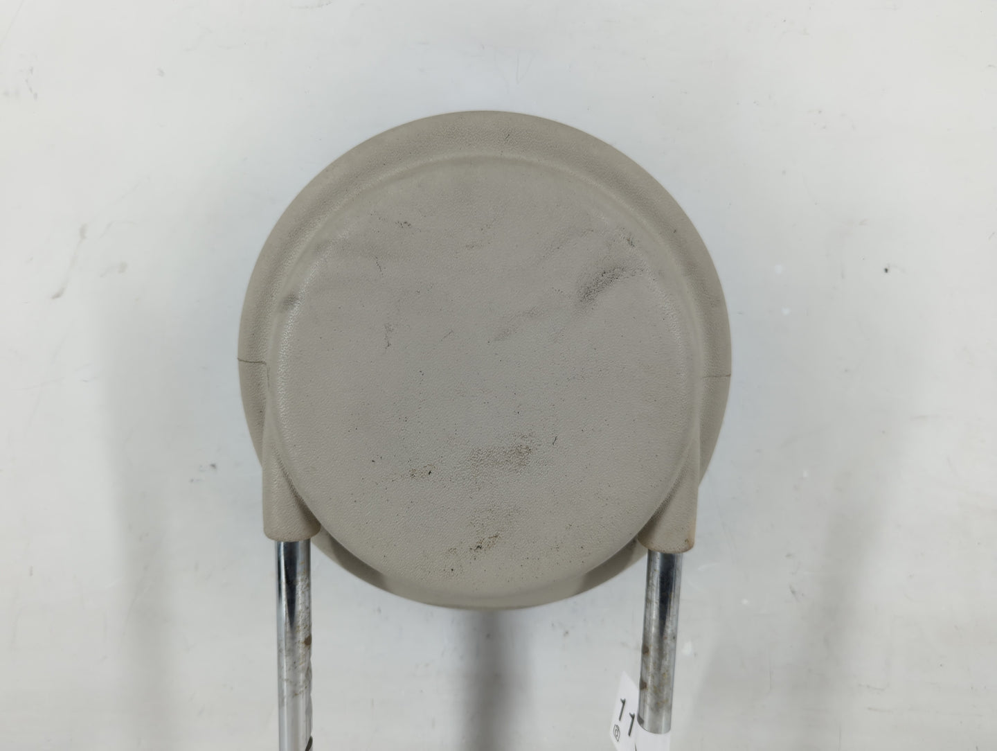 2012-2017 Fiat 500 Headrest Head Rest Front Driver Passenger Seat Fits Fits 2012 2013 2014 2015 2016 2017 OEM Used Auto Part
