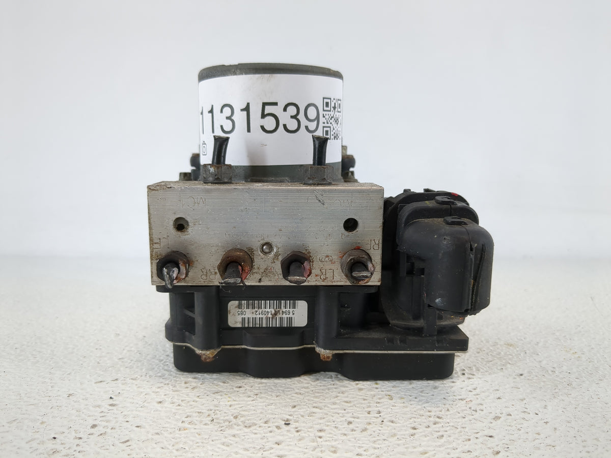 2012-2017 Fiat 500 Anti-Lock Brake ABS Pump Module Actuator OEM P/N:68073251AH Fits Fits 2012 2013 2014 2015 2016 2017 OEM U