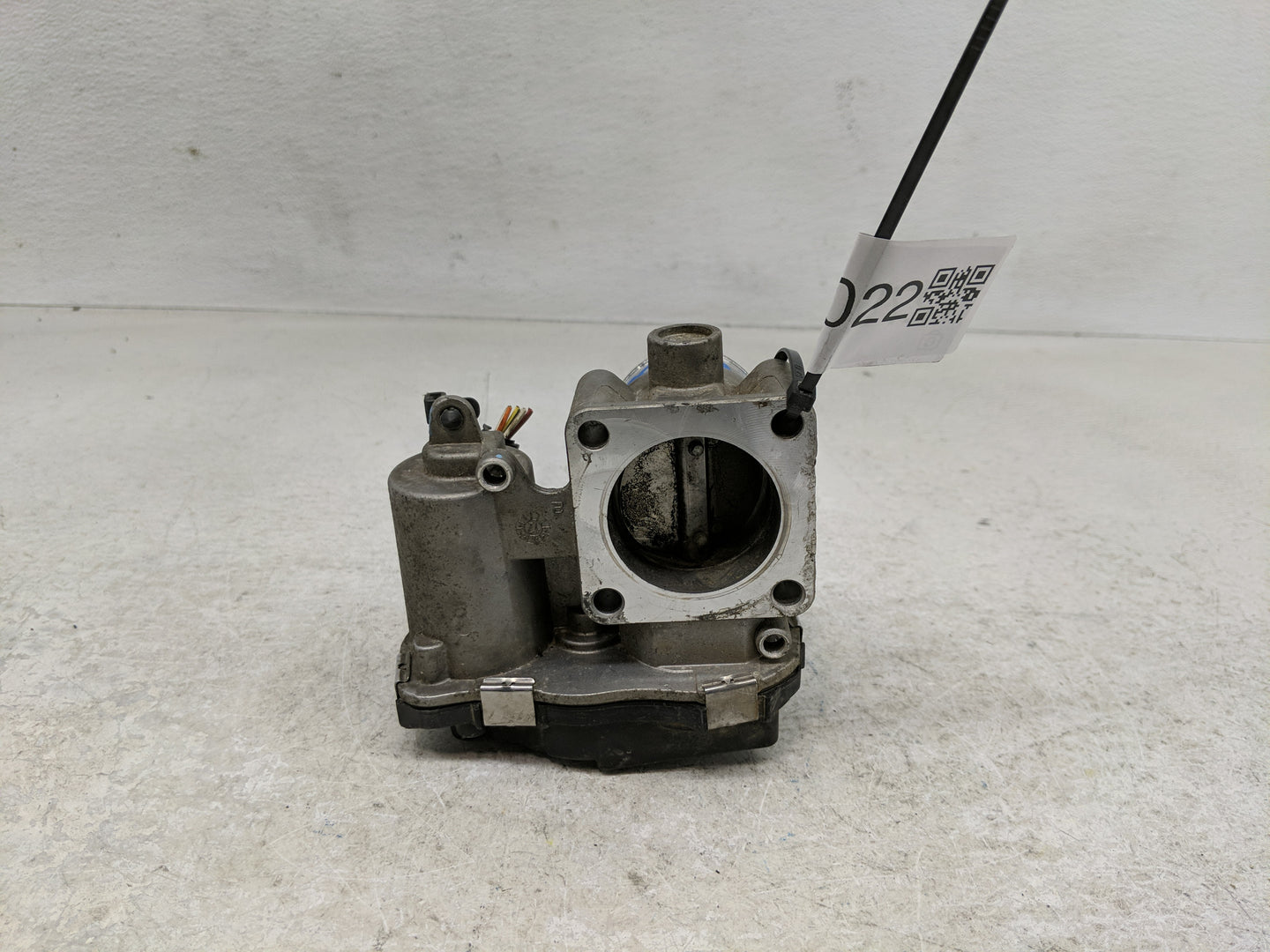 2013-2017 Fiat 500 Throttle Body Fits Fits 2013 2014 2015 2016 2017 OEM Used Auto Parts - Oemusedautoparts1.com