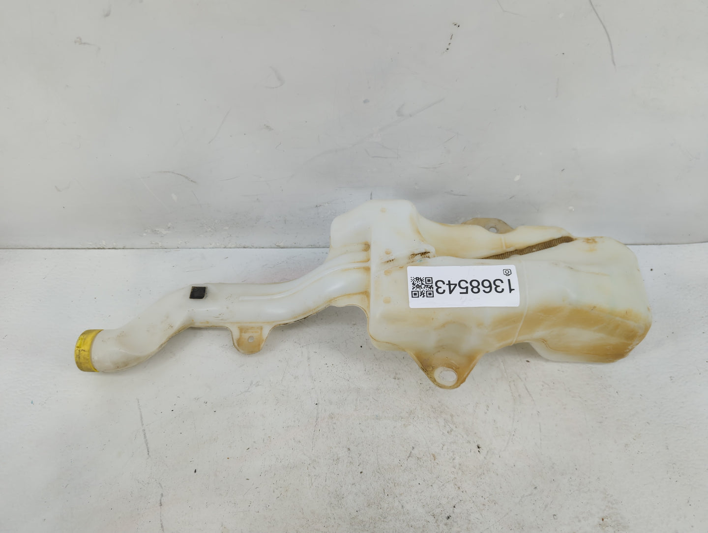 2012-2017 Fiat 500 Windshield Washer Fluid Reservoir Bottle Oem - Oemusedautoparts1.com