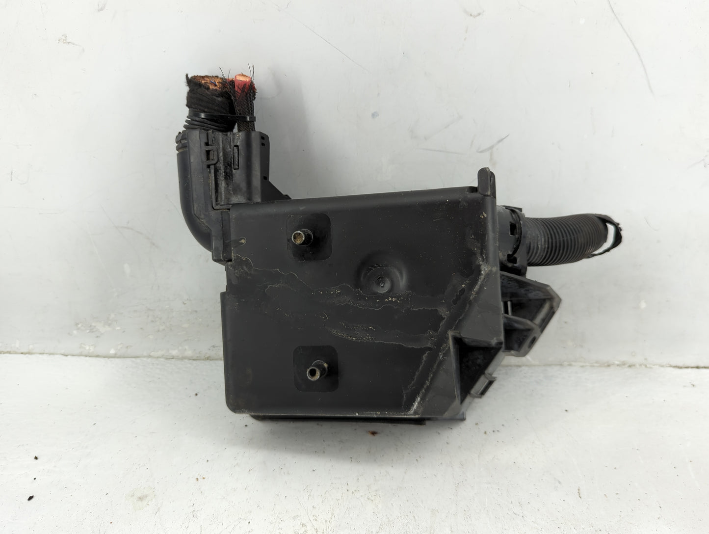 2012-2017 Fiat 500 Fusebox Fuse Box Panel Relay Module P/N:53100999 Fits Fits 2012 2013 2014 2015 2016 2017 OEM Used Auto Pa