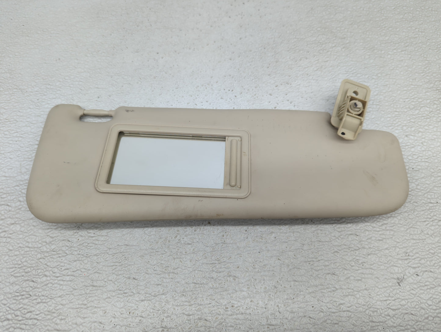 2012-2017 Fiat 500 Sun Visor Shade Replacement Passenger Right Mirror Fits Fits 2012 2013 2014 2015 2016 2017 OEM Used Auto 