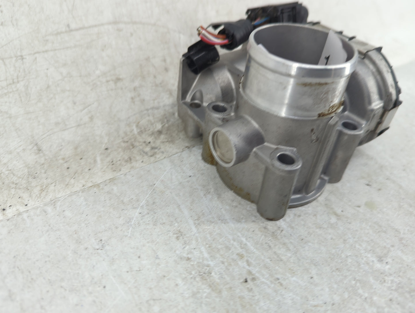 2012-2017 Fiat 500 Throttle Body Fits Fits 2012 2013 2014 2015 2016 2017 OEM Used Auto Parts - Oemusedautoparts1.com