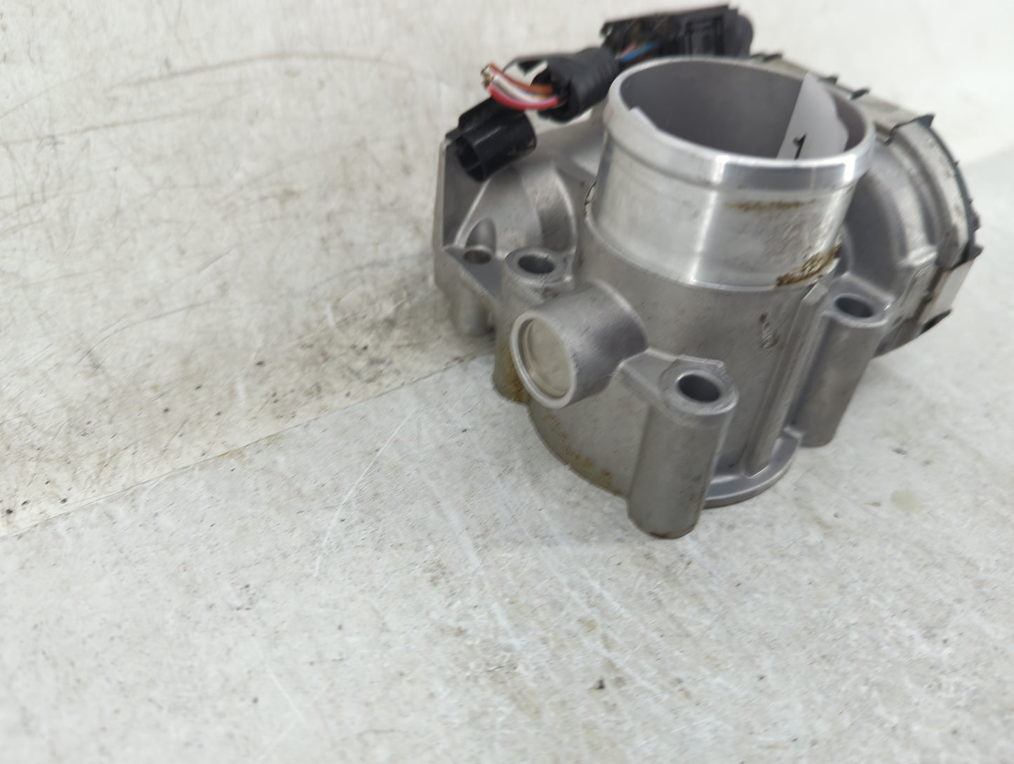 2012-2017 Fiat 500 Throttle Body Fits Fits 2012 2013 2014 2015 2016 2017 OEM Used Auto Parts - Oemusedautoparts1.com