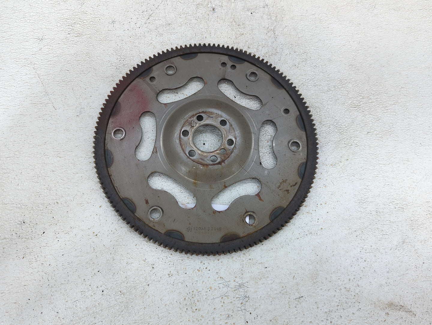 2012-2017 Fiat 500 Transmission Flywheel Flexplate P/N:120AB3301B Fits Fits 2012 2013 2014 2015 2016 2017 OEM Used Auto Part