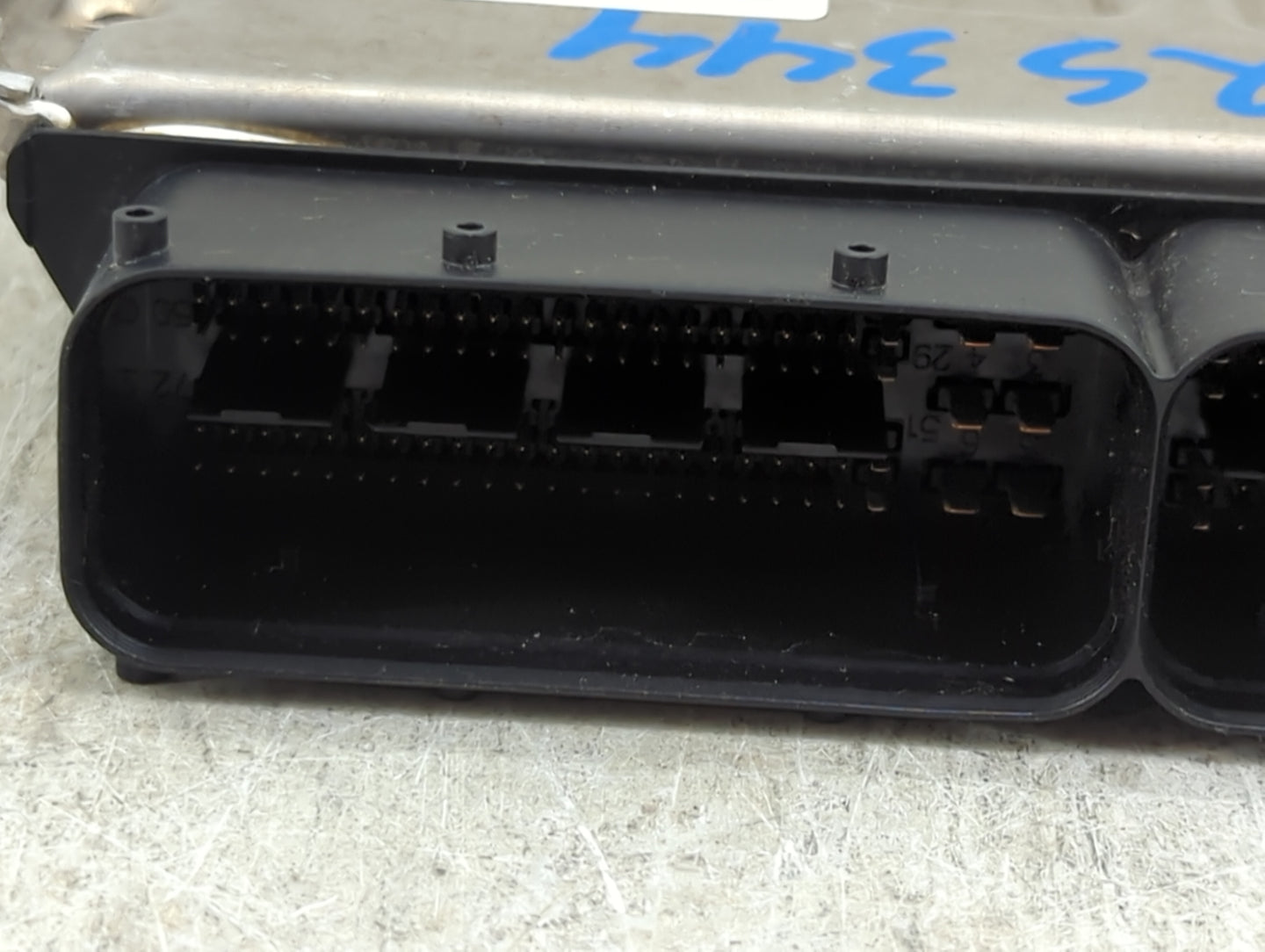 2012-2014 Fiat 500 PCM Engine Control Computer ECU ECM PCU OEM P/N:05150604AB Fits Fits 2012 2013 2014 OEM Used Auto Parts -