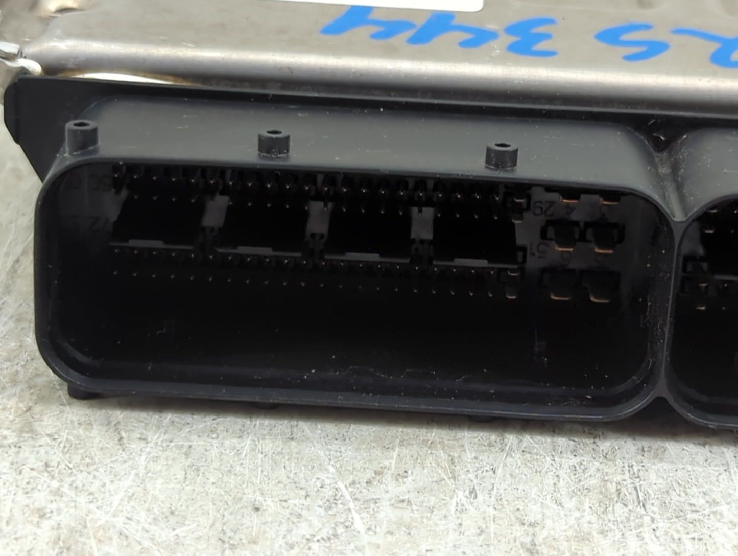 2012-2014 Fiat 500 PCM Engine Control Computer ECU ECM PCU OEM P/N:05150604AB Fits Fits 2012 2013 2014 OEM Used Auto Parts -