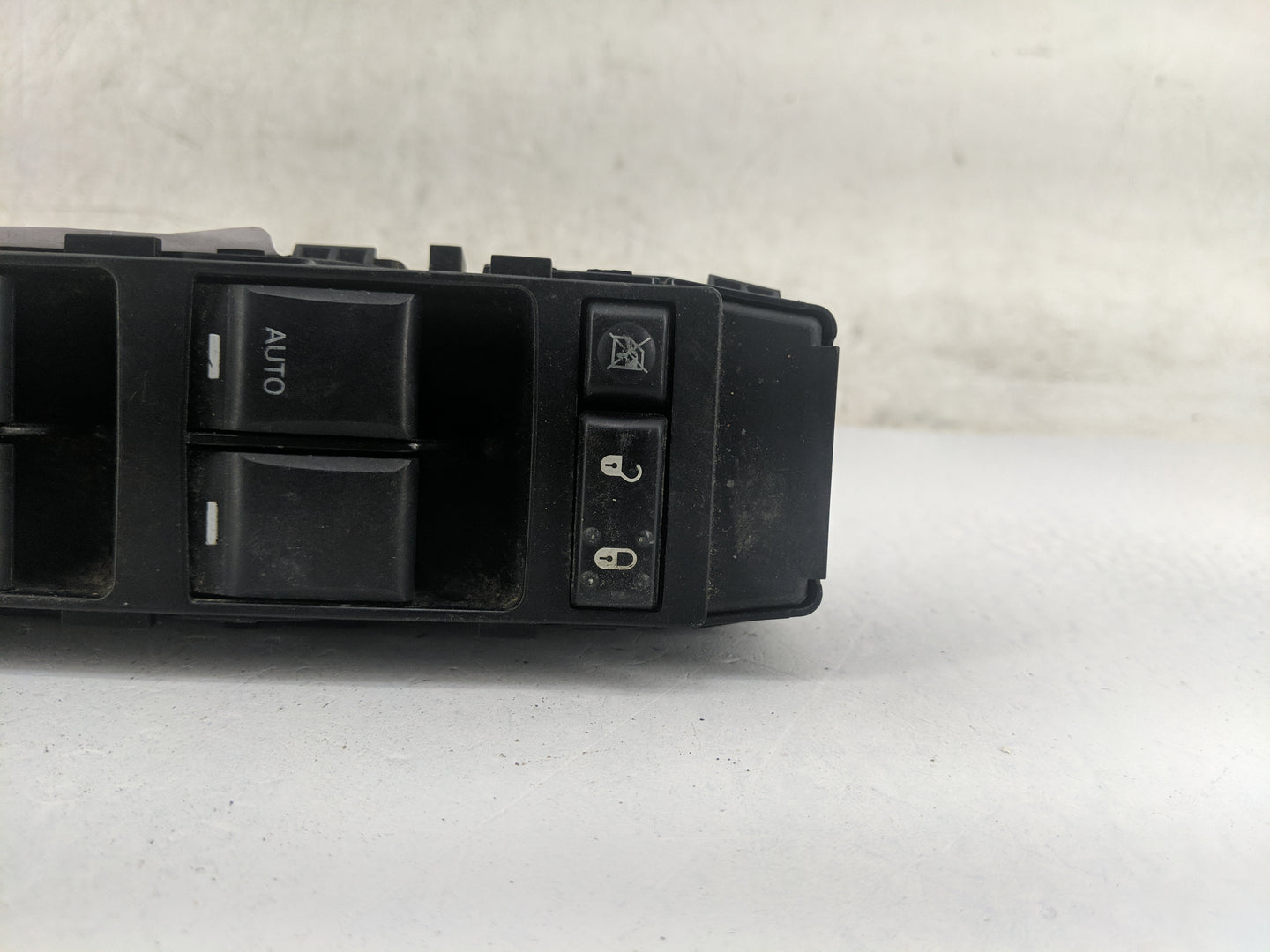 2012-2017 Fiat 500 Master Power Window Switch Replacement Driver Side Left P/N:04602780AA Fits Fits 2012 2013 2014 2015 2016