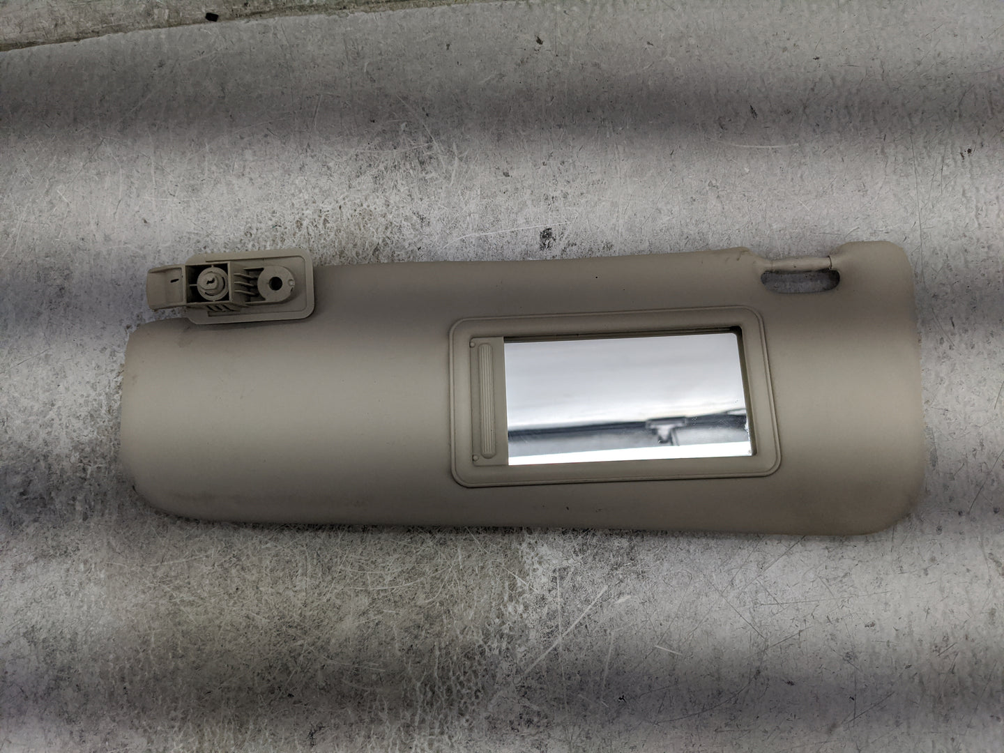 2012-2017 Fiat 500 Sun Visor Shade Replacement Driver Left Mirror Fits Fits 2012 2013 2014 2015 2016 2017 OEM Used Auto Part
