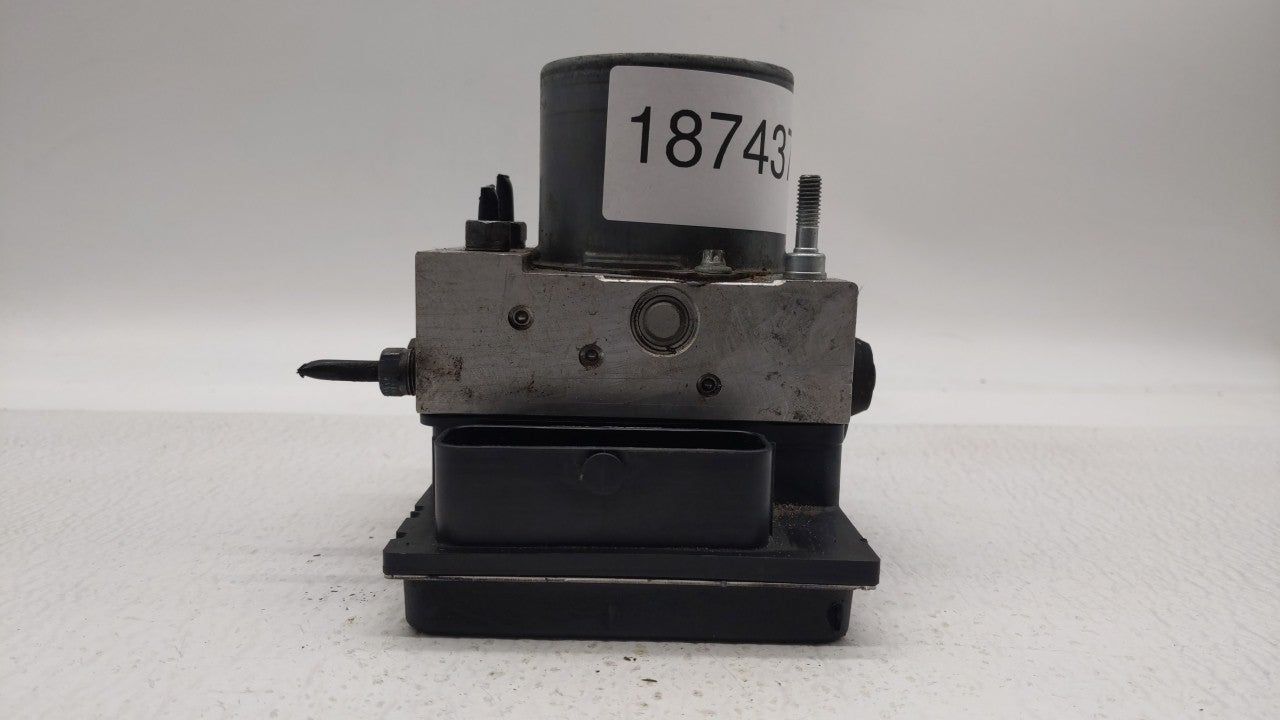 2012-2013 Fiat 500 ABS Pump Control Module Replacement P/N:P68249079AA 68073251AI, 68073251AG, 0 265 252 587 Fits Fits 2012 
