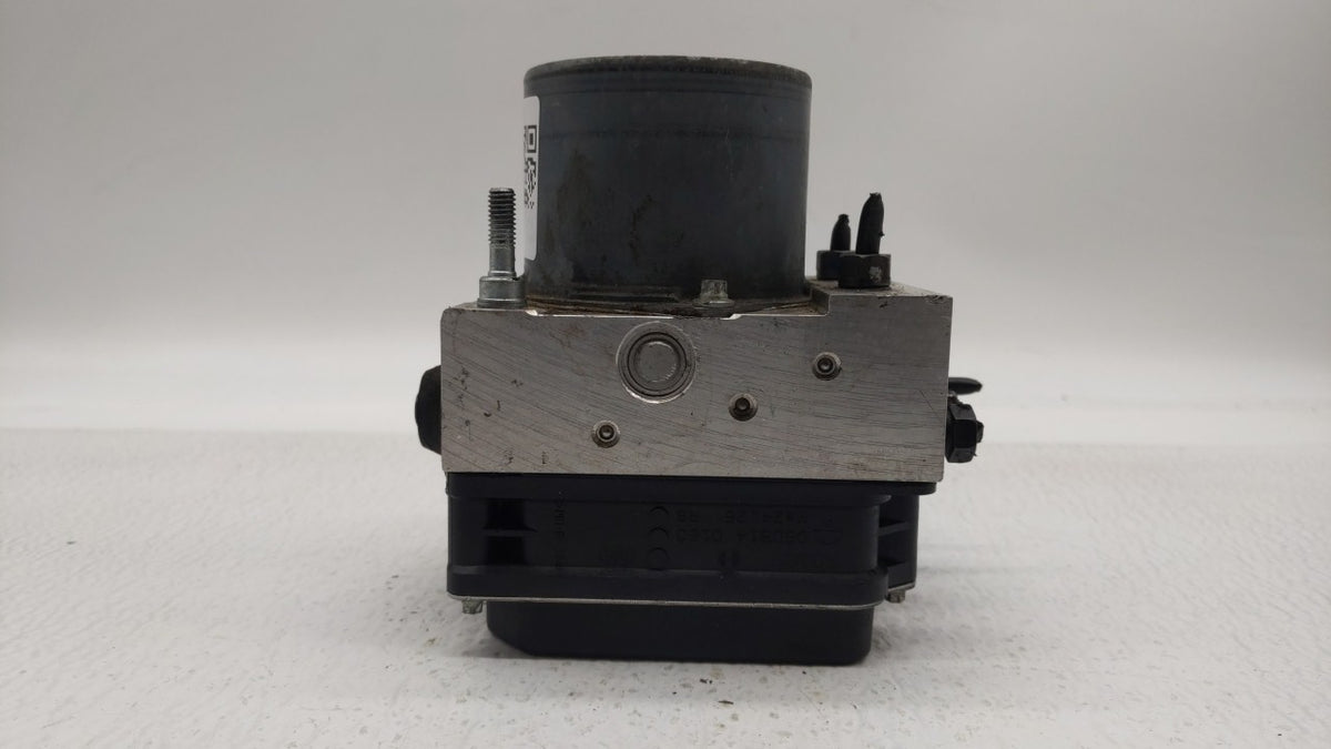2012-2017 Fiat 500 Anti-Lock Brake ABS Pump Module Actuator OEM P/N:P68249079AA 68073251AI Fits Fits 2012 2013 2014 2015 201
