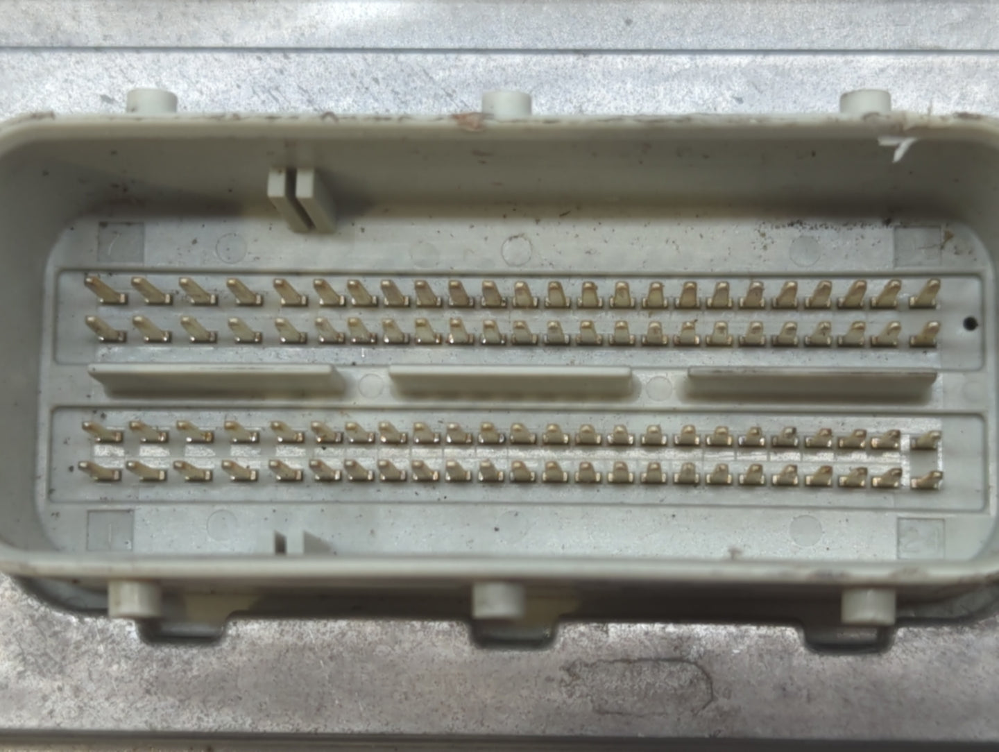 2013 Fiat 500 PCM Engine Control Computer ECU ECM PCU OEM P/N:P05192356AH P05192356AG, P68086287AE, P05192356AE Fits OEM Use