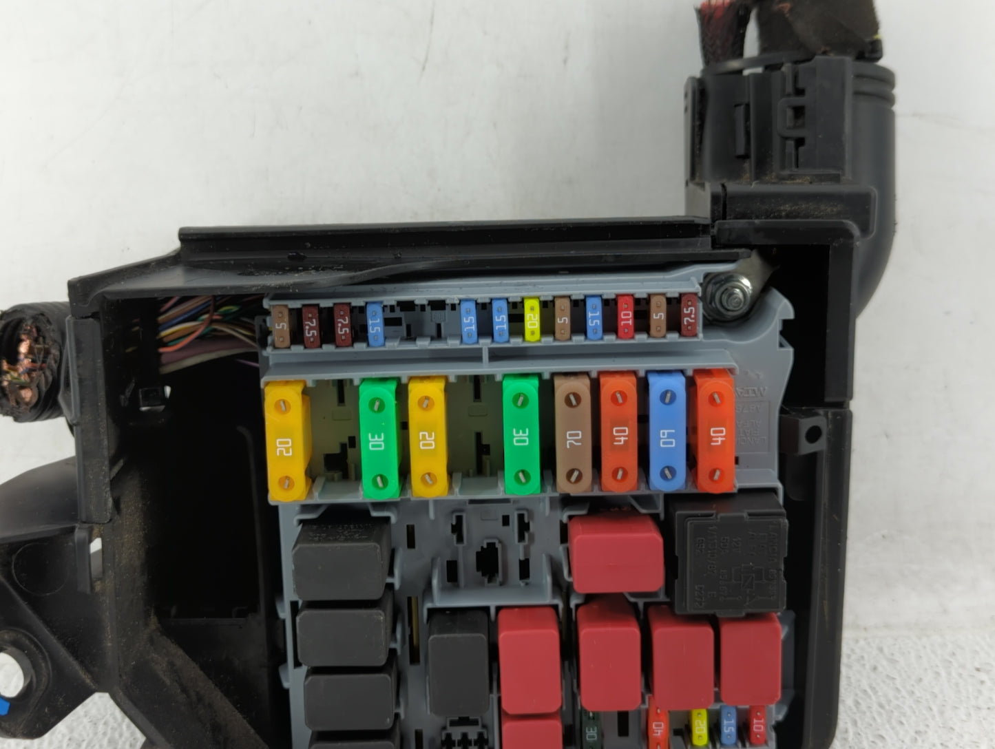 2012-2017 Fiat 500 Fusebox Fuse Box Panel Relay Module P/N:53100999 Fits Fits 2012 2013 2014 2015 2016 2017 OEM Used Auto Pa