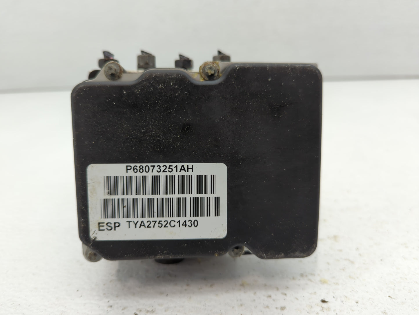 2012-2017 Fiat 500 ABS Pump Control Module Replacement P/N:P68073251AH Fits Fits 2012 2013 2014 2015 2016 2017 OEM Used Auto