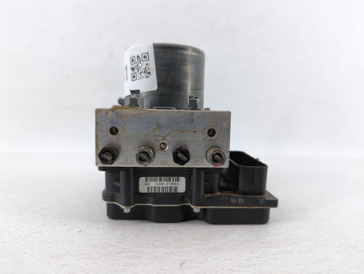 2012-2017 Fiat 500 Anti-Lock Brake ABS Pump Module Actuator OEM P/N:P68073251AH Fits Fits 2012 2013 2014 2015 2016 2017 OEM 