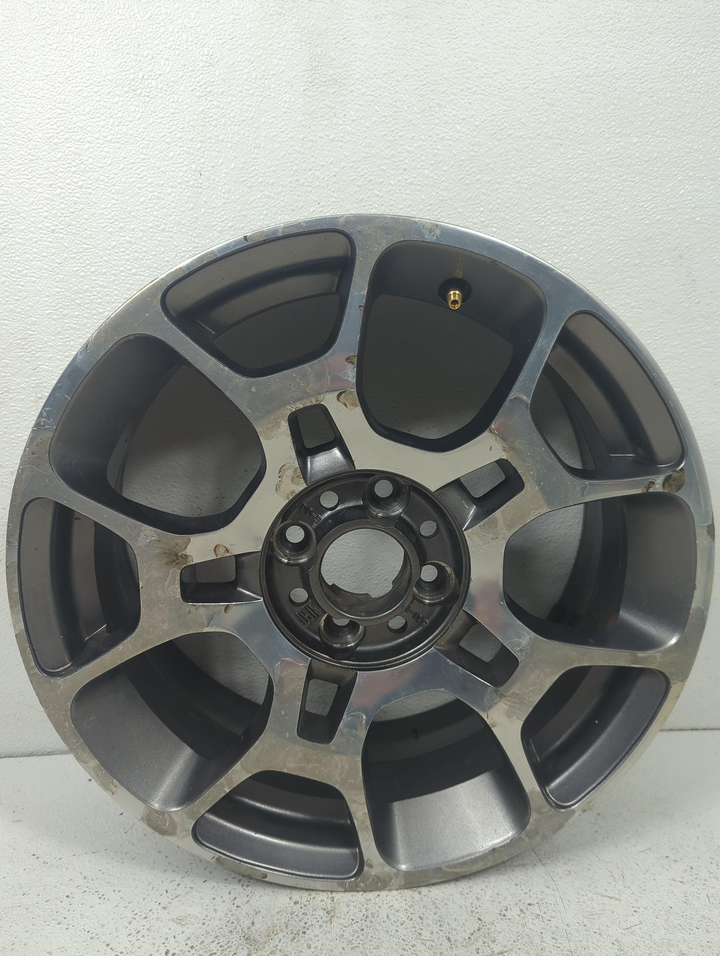 2013 Fiat 500 Oem Wheel Rim 5024317 - Oemusedautoparts1.com