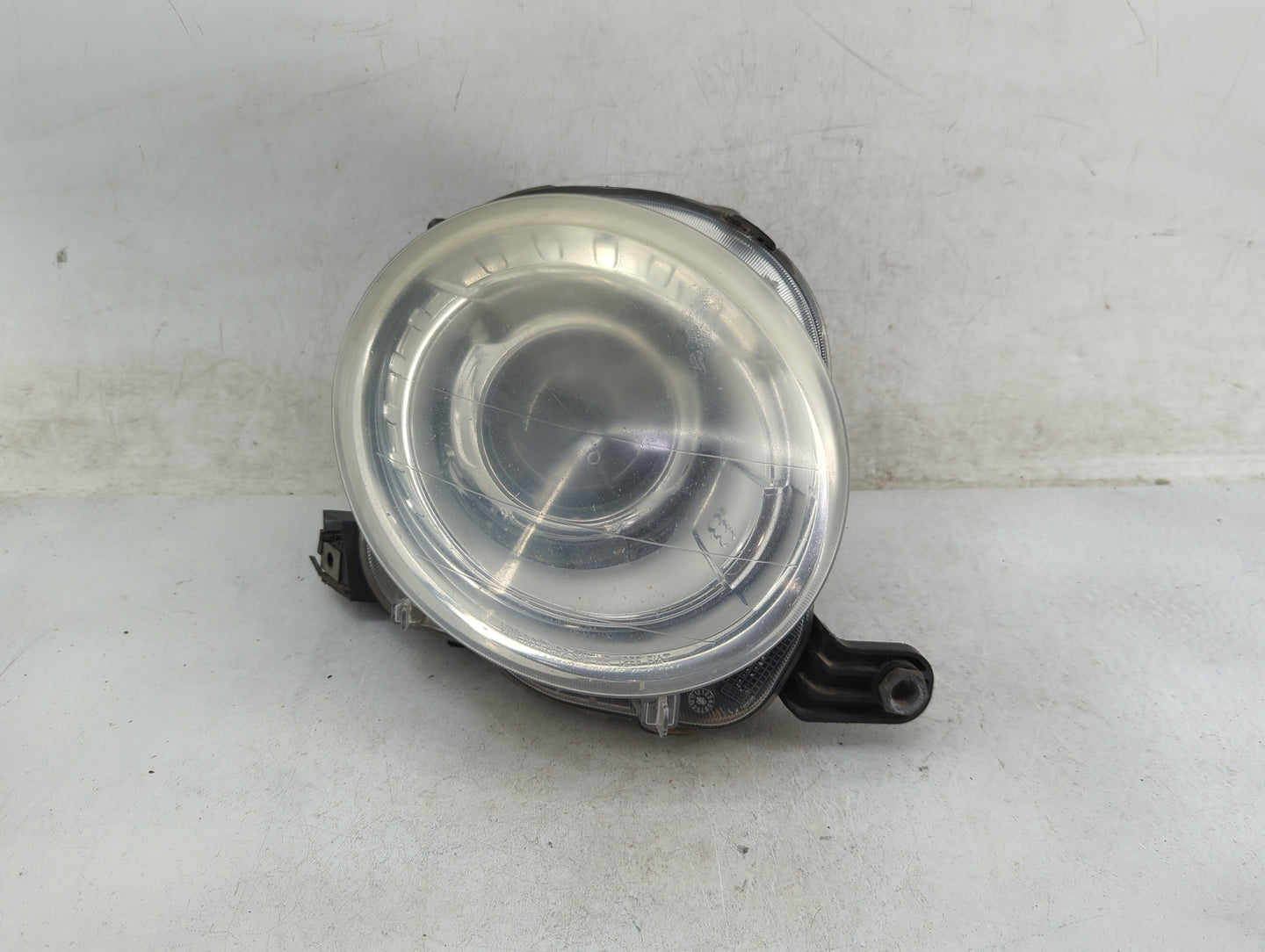 2013-2019 Fiat 500 Passenger Right Oem Head Light Headlight Lamp - Oemusedautoparts1.com