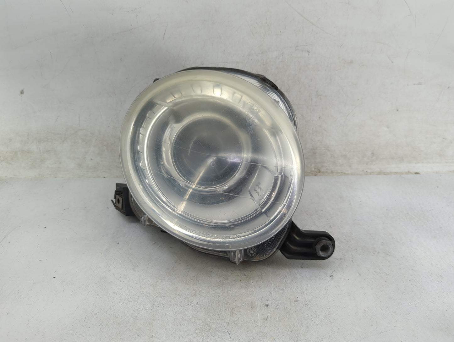 2013-2019 Fiat 500 Passenger Right Oem Head Light Headlight Lamp - Oemusedautoparts1.com