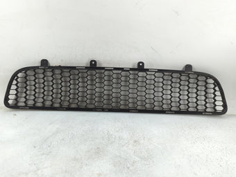 compare product 2012-2016 Fiat 500 Front Grille Bumper Not Included
