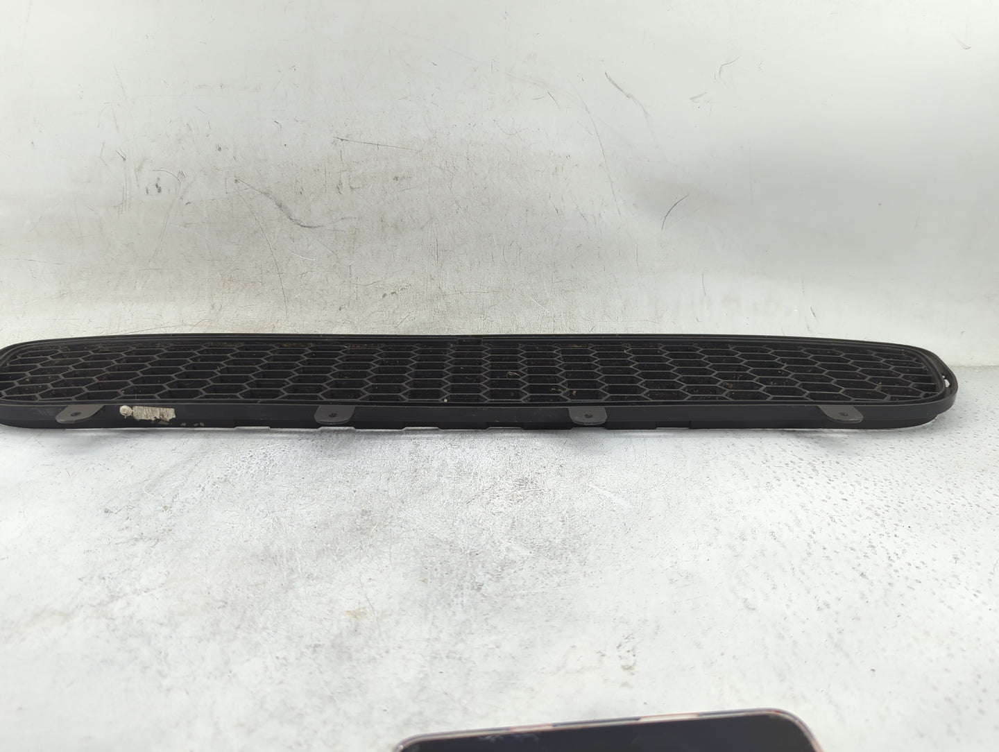 2012-2016 Fiat 500 Front Grille Bumper Not Included - Oemusedautoparts1.com
