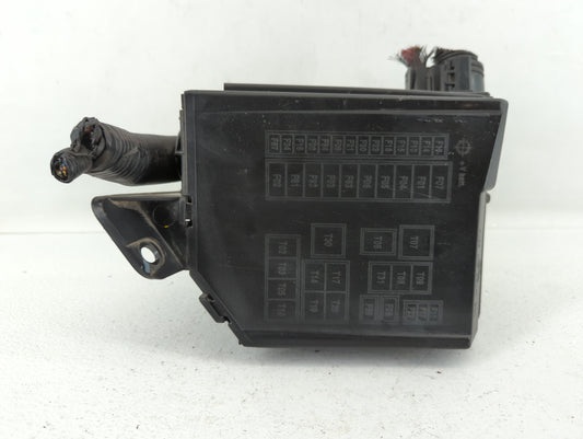 2012-2017 Fiat 500 Fusebox Fuse Box Panel Relay Module P/N:53100999 Fits Fits 2012 2013 2014 2015 2016 2017 OEM Used Auto Pa