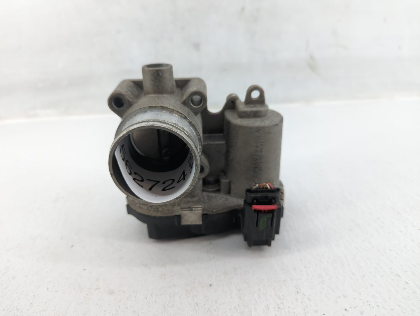2013-2017 Fiat 500 Throttle Body P/N:04892945AA Fits Fits 2013 2014 2015 2016 2017 OEM Used Auto Parts - Oemusedautoparts1.c