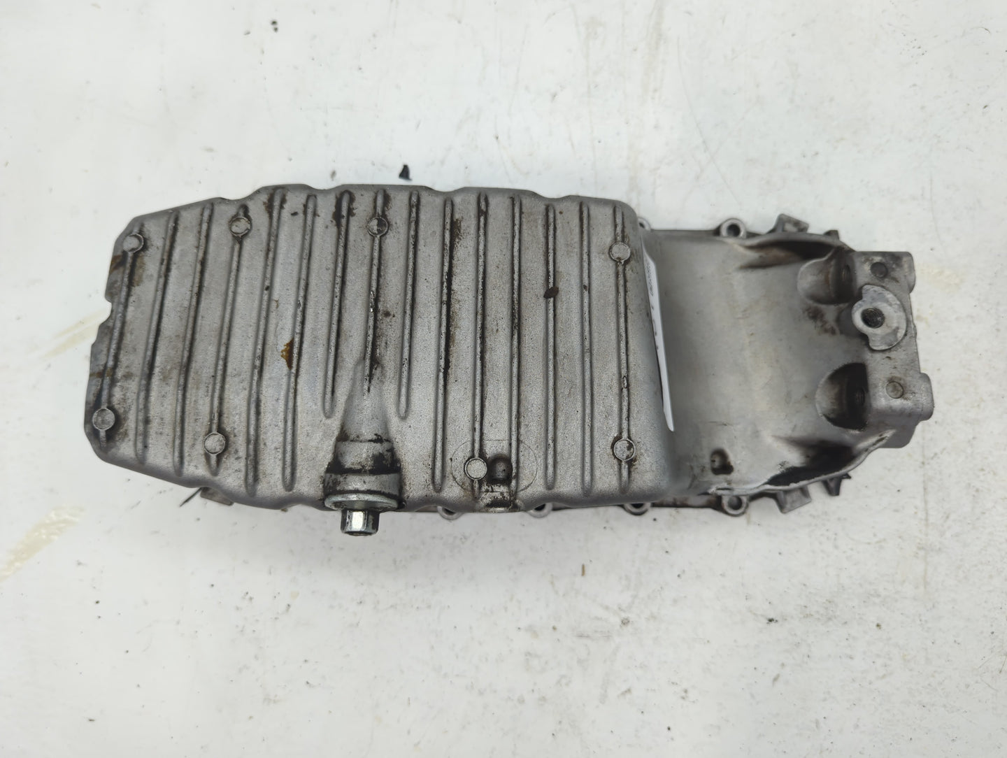 2013-2017 Fiat 500 Throttle Body P/N:04892751AE Fits Fits 2013 2014 2015 2016 2017 OEM Used Auto Parts - Oemusedautoparts1.c