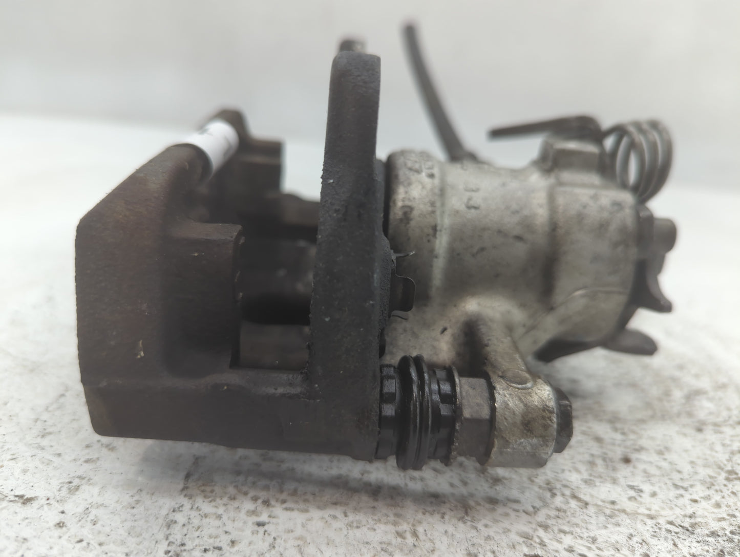 2012-2015 Fiat 500 Front Passenger Right Brake Caliper 701414 - Oemusedautoparts1.com
