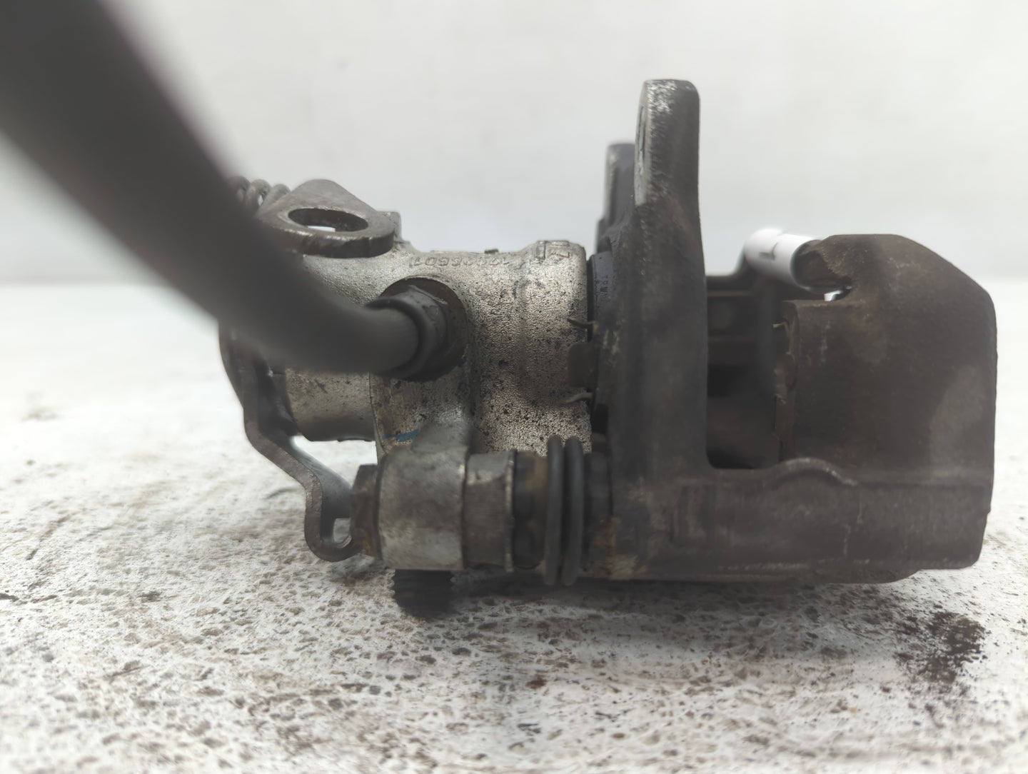 2012-2015 Fiat 500 Front Passenger Right Brake Caliper 701414 - Oemusedautoparts1.com