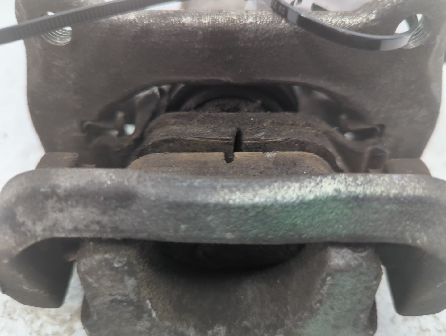 2012-2015 Fiat 500 Front Driver Left Brake Caliper - Oemusedautoparts1.com
