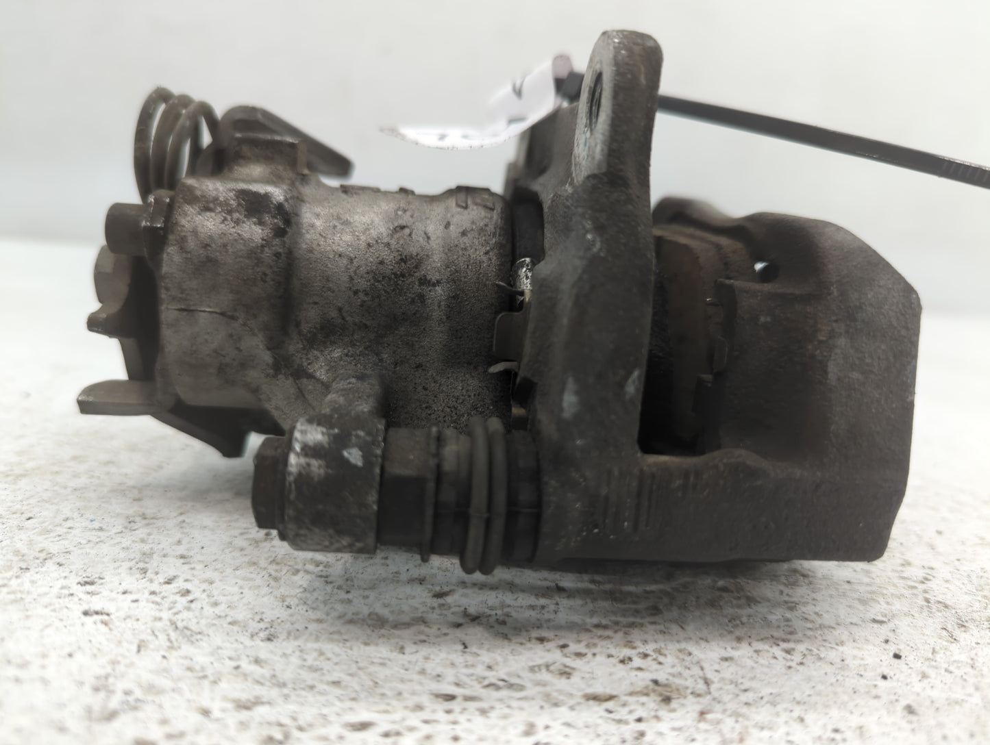 2012-2015 Fiat 500 Front Driver Left Brake Caliper - Oemusedautoparts1.com
