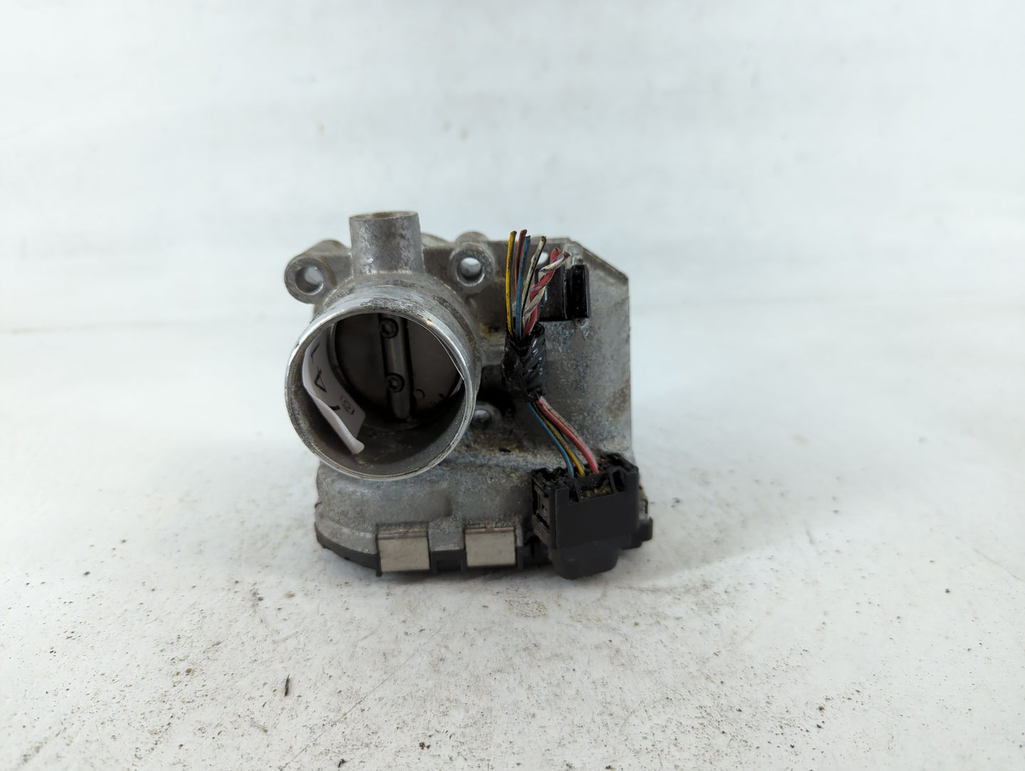 2012-2017 Fiat 500 Throttle Body P/N:0 280 750 568 Fits Fits 2012 2013 2014 2015 2016 2017 OEM Used Auto Parts - Oemusedauto