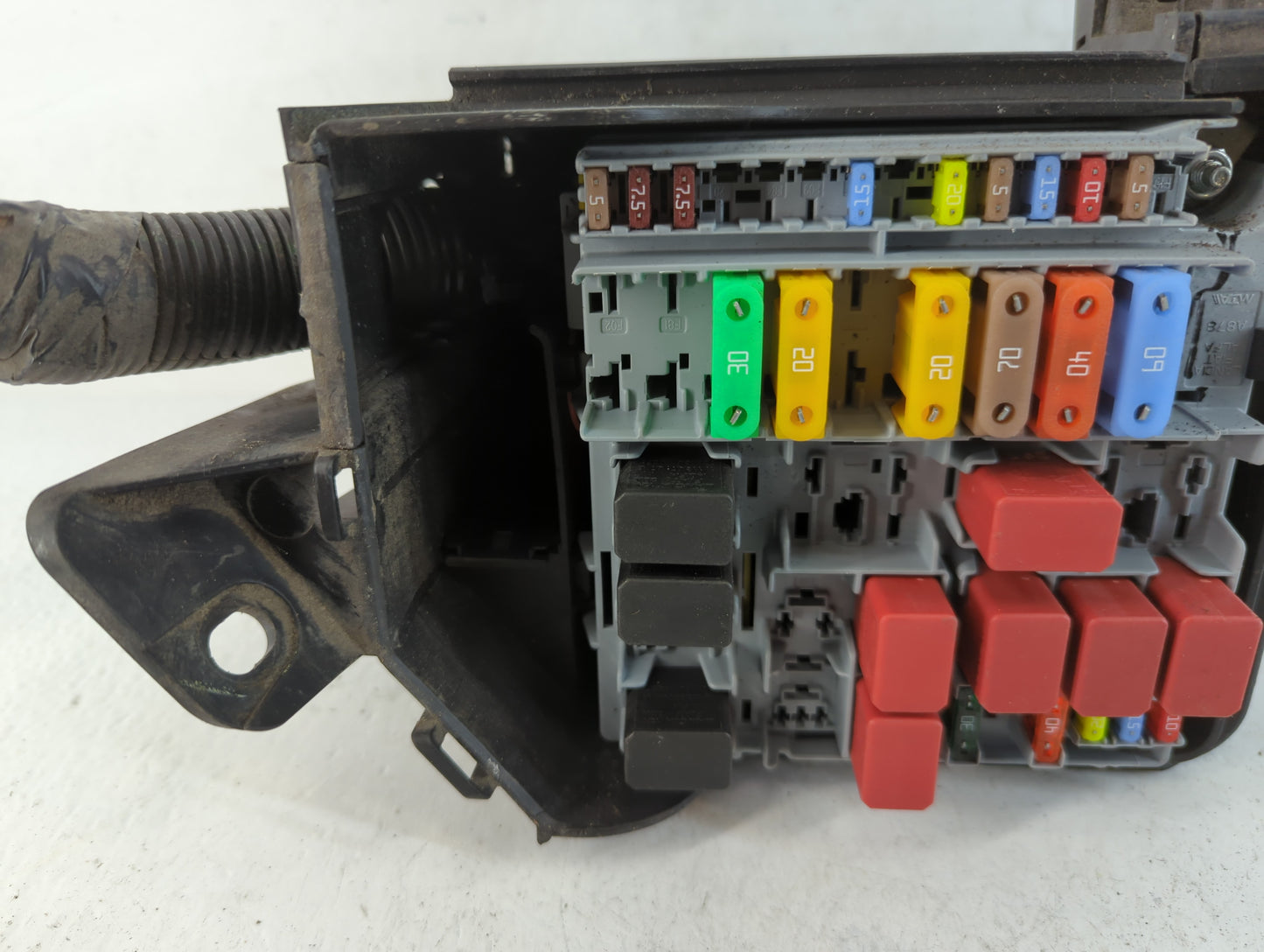 2012-2017 Fiat 500 Fusebox Fuse Box Panel Relay Module Fits Fits 2012 2013 2014 2015 2016 2017 OEM Used Auto Parts - Oemused