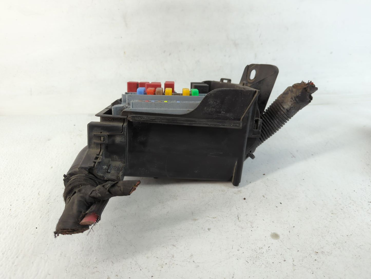 2012-2017 Fiat 500 Fusebox Fuse Box Panel Relay Module Fits Fits 2012 2013 2014 2015 2016 2017 OEM Used Auto Parts - Oemused