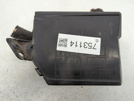 2012-2017 Fiat 500 Fusebox Fuse Box Panel Relay Module P/N:53100999 Fits Fits 2012 2013 2014 2015 2016 2017 OEM Used Auto Pa
