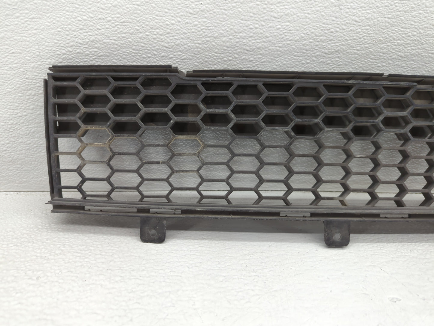 2012-2017 Fiat 500 Front Grille Bumper Not Included - Oemusedautoparts1.com