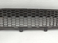 2012-2017 Fiat 500 Front Grille Bumper Not Included - Oemusedautoparts1.com